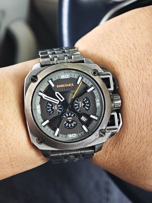Срочно продам часы Diesel BAMF Chronograph DZ7344