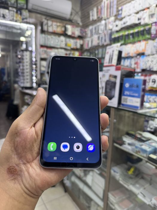 Samsung a05S sotiladi