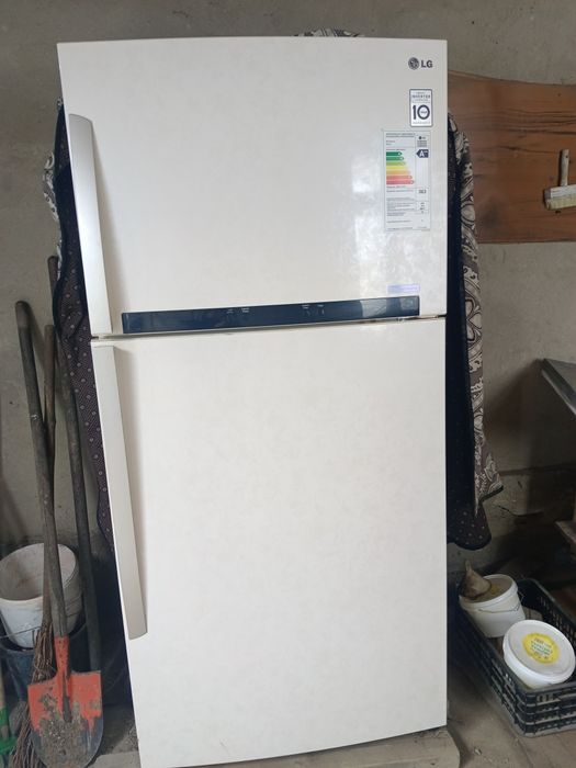 Продам холодильник