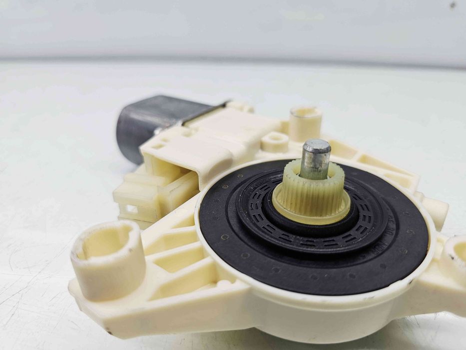 Motoras geam dreapta spate Mercedes Clasa E (W212) AMG [Fabr 2009-2016