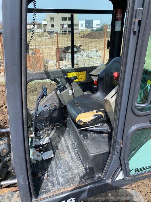 Miniexcavator BOBCAT E16