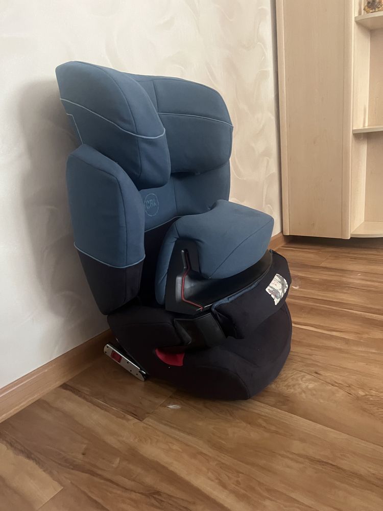 Автокресло Cybex