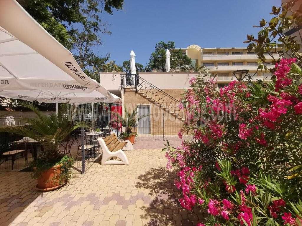 Продава се Едностаен апартамент в к.к. Слънчев бряг - 47 кв.м за 985 €/кв.м - Снимка #6