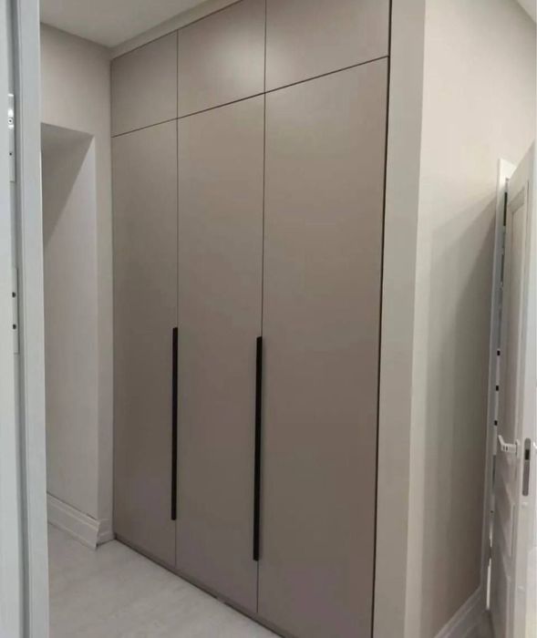 Мебель на заказ кухни шкафы прихожие спальни