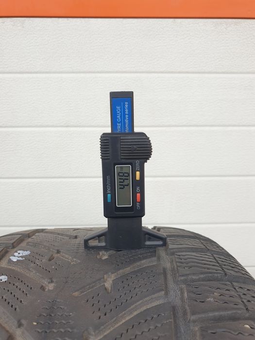 Зимни гуми за Джип 2 броя GOODYEAR UltraGrip 265 60 R18 дот 2518