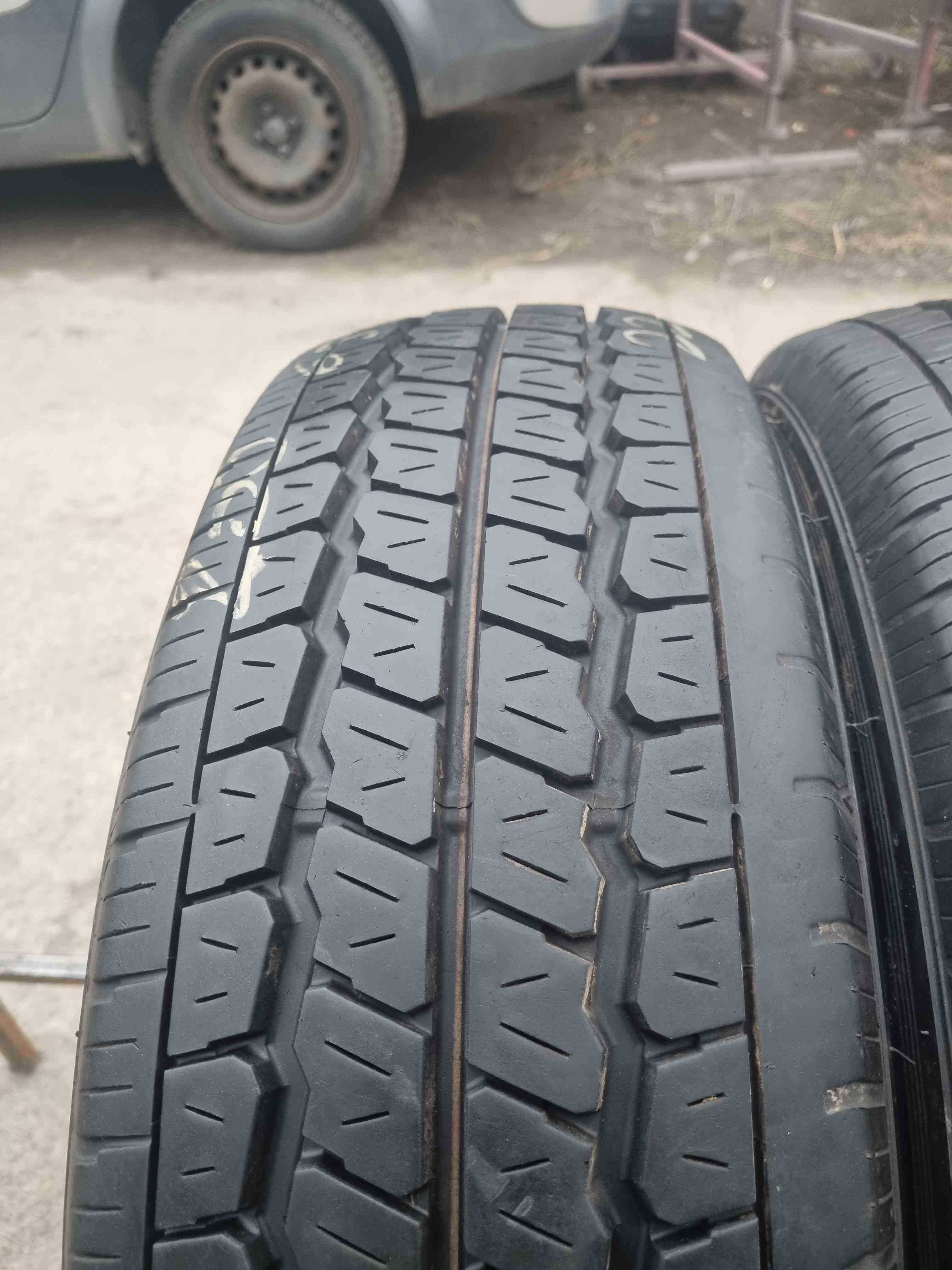 SET 2 Anvelope Vara 205/65 R16C SUMIMOTO SL 727 107/105T