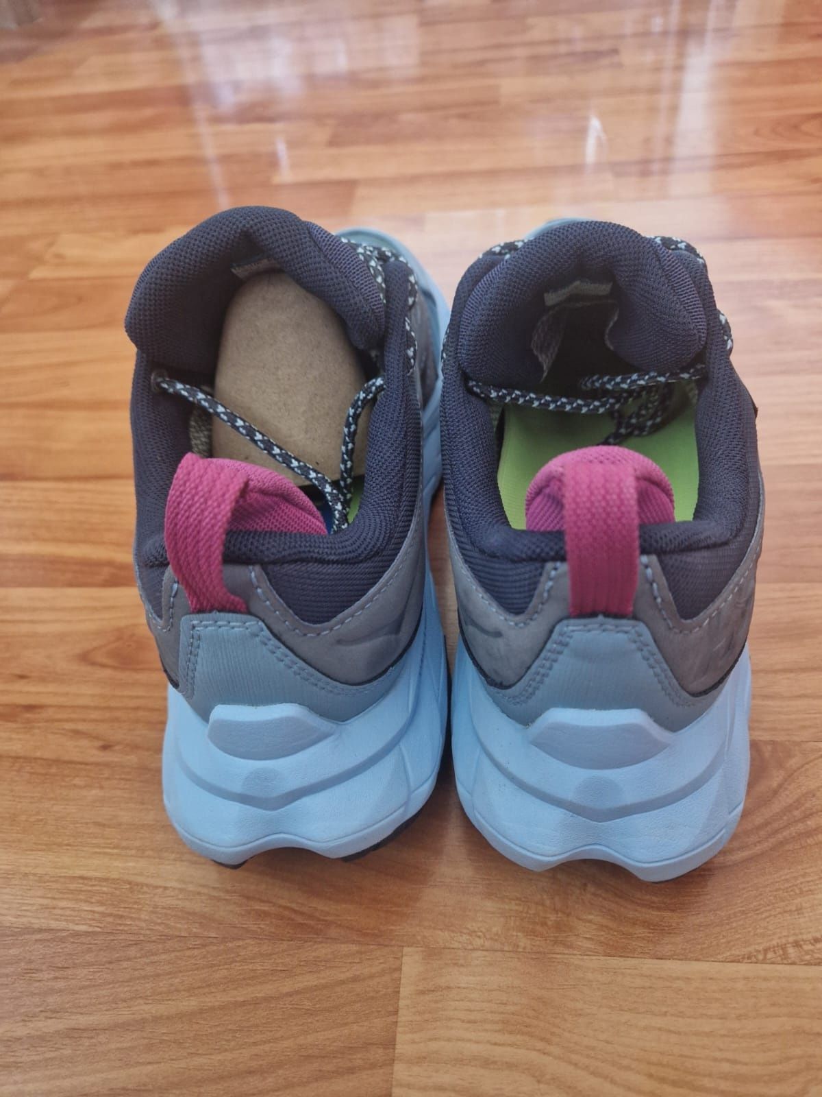 Adidași Hoka original