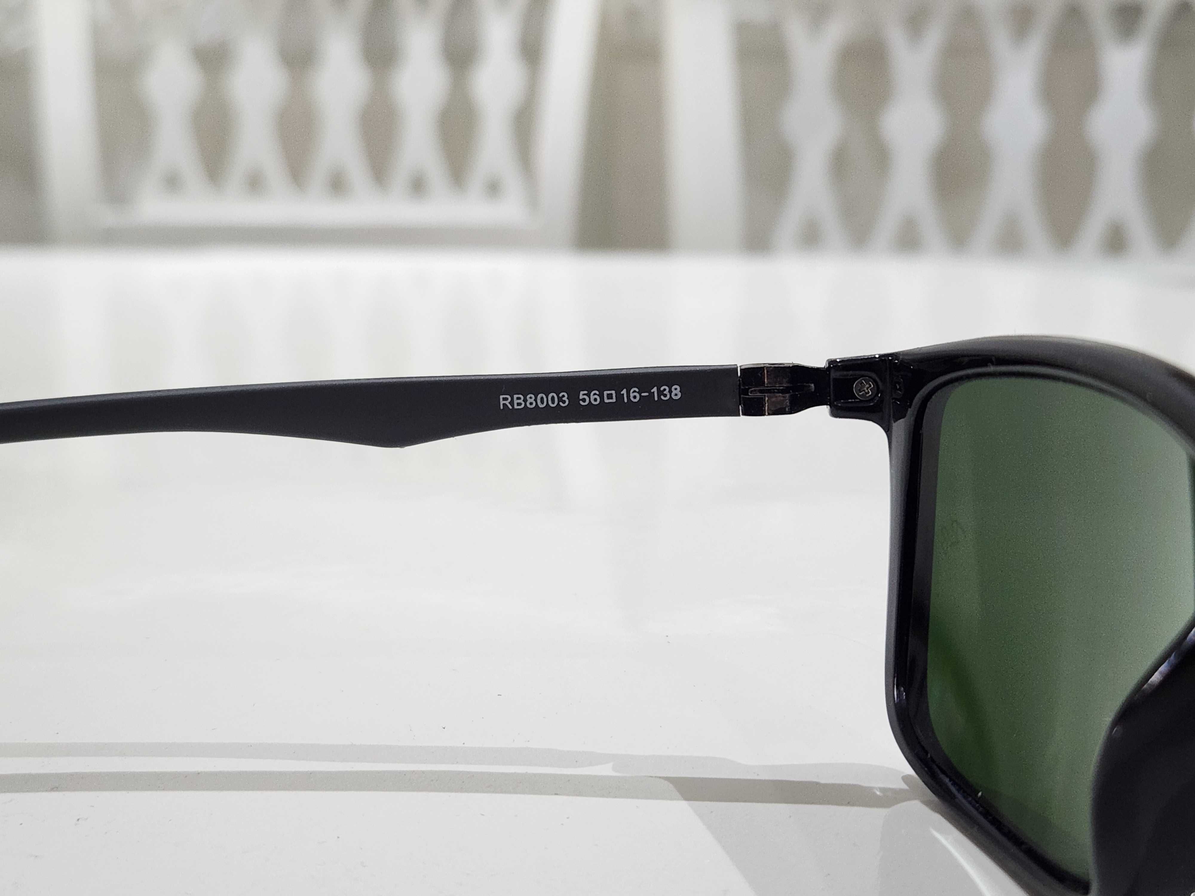 Ray Ban sunglasses model RB8003