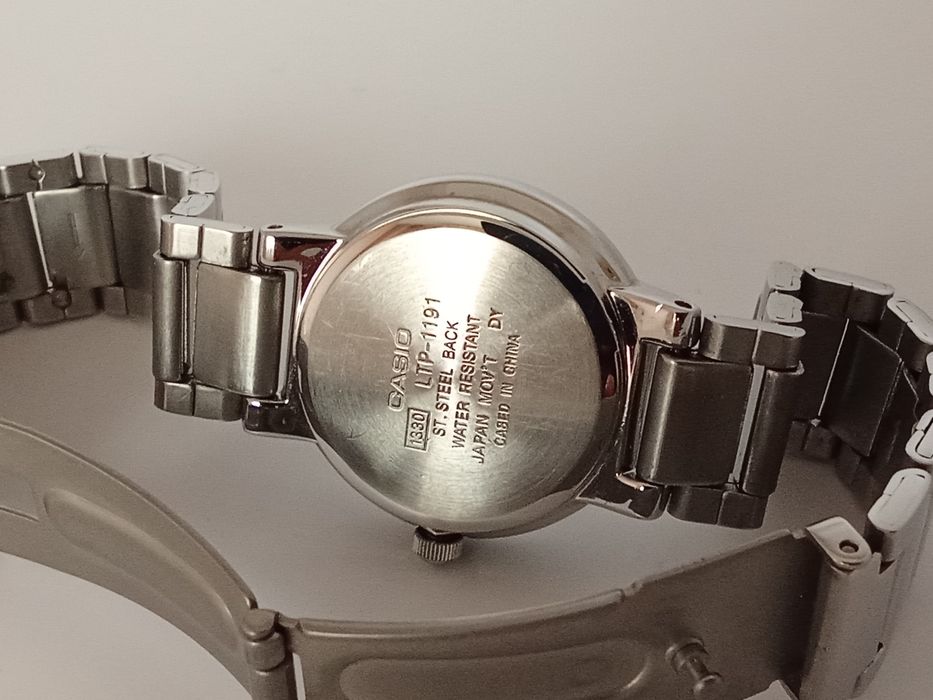 Ретро часовник Casio, автоматичен Winner и мъжки часовник Festina