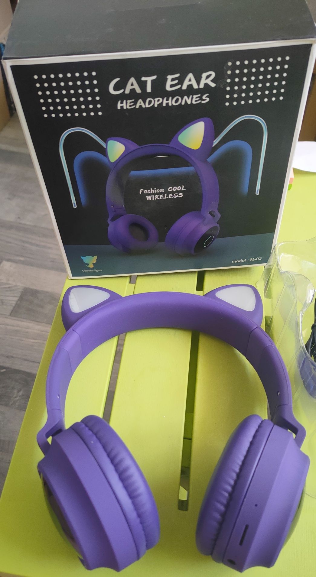 Безжични слушалки за игри, модел котешки уши, Bluetooth 5.0, стерео, л