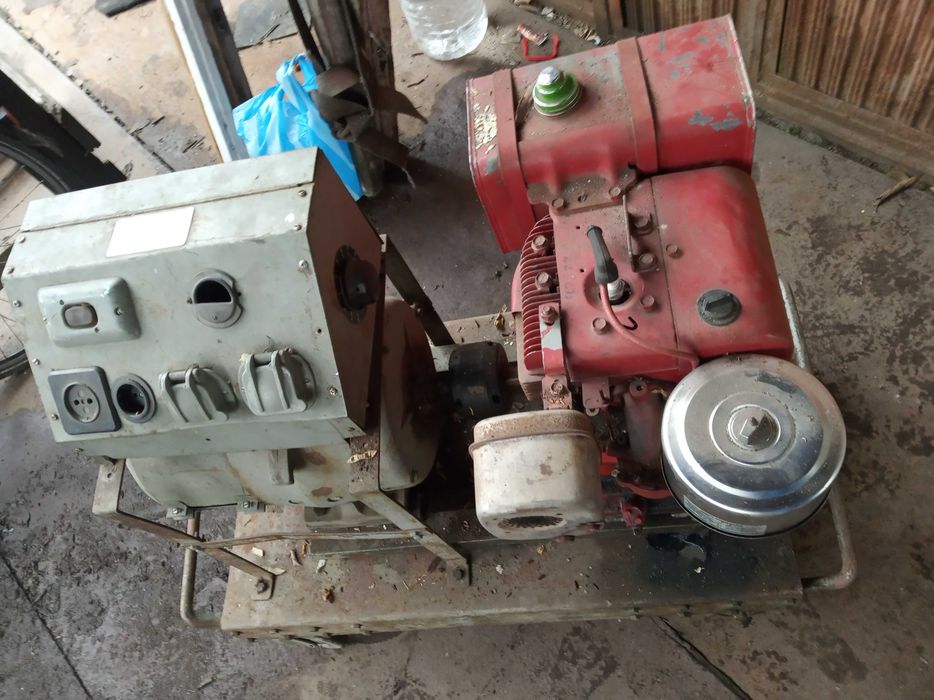 Агрегат трифазен.  С 10 к.с. мотор