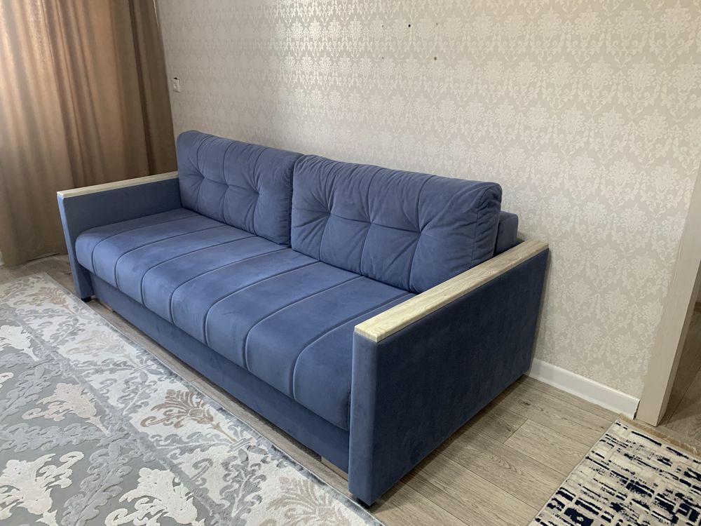 Продам Российский раскладной диван