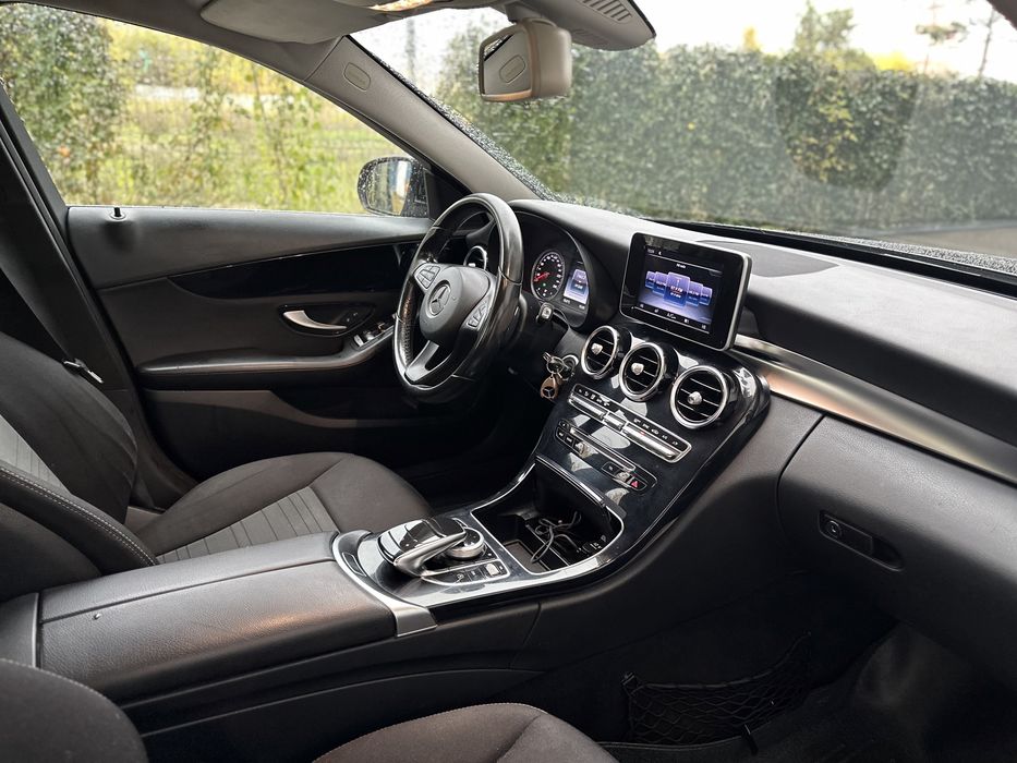 Mercedes Benz C  220d Elegance