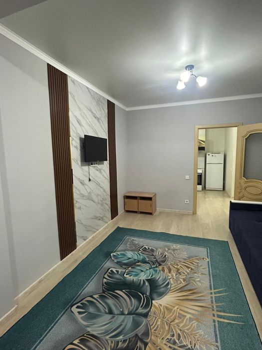 Сдам 2х комнт квартиру в районе Барахолки