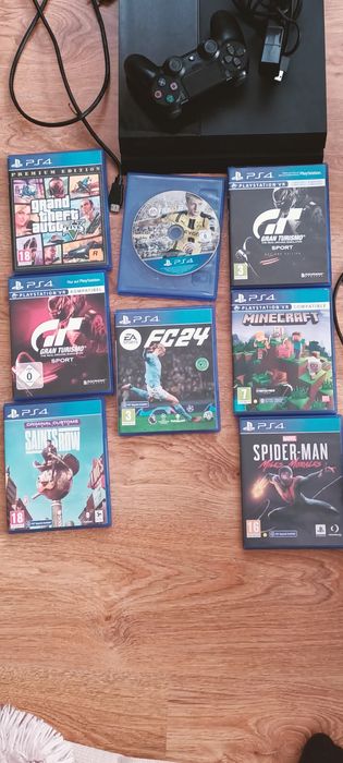 PlayStation 4. +Accesorii