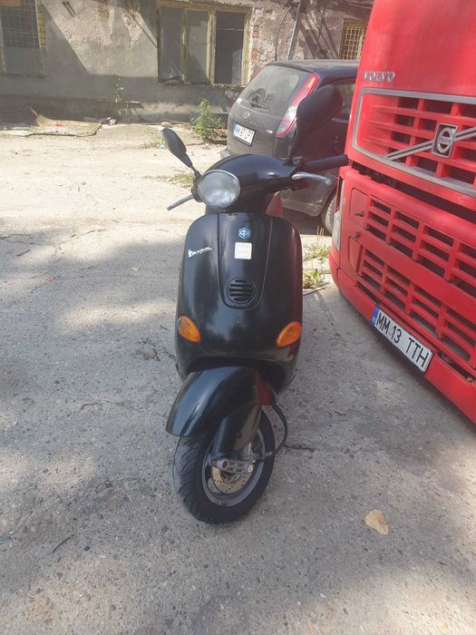 Scuter Vespa Piaggio 49 cm3