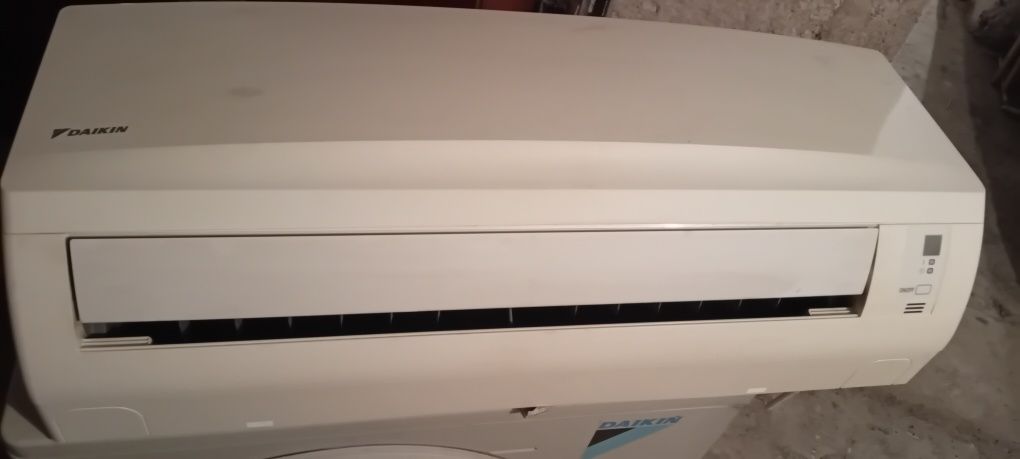 Aer conditionat  DAYKIN