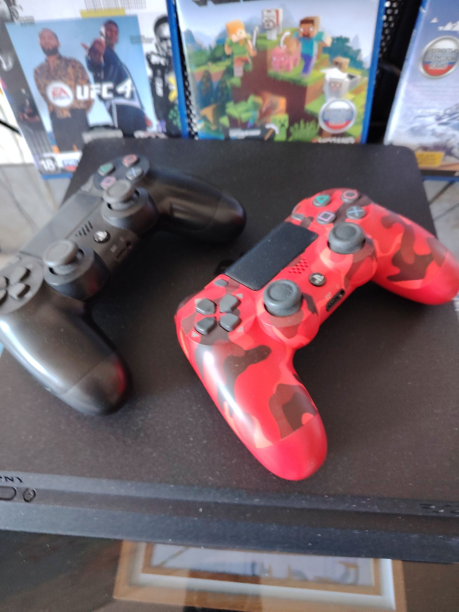PS4 в идеальном состоянии торг есть