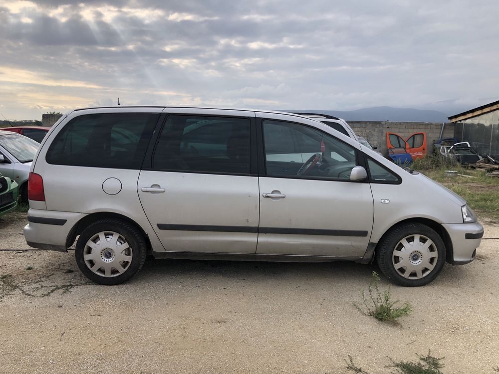 SEAT Alhambra 1.9 TDI 2002г.