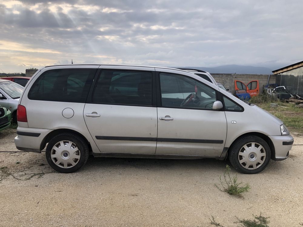 SEAT Alhambra 1.9 TDI 2002г.