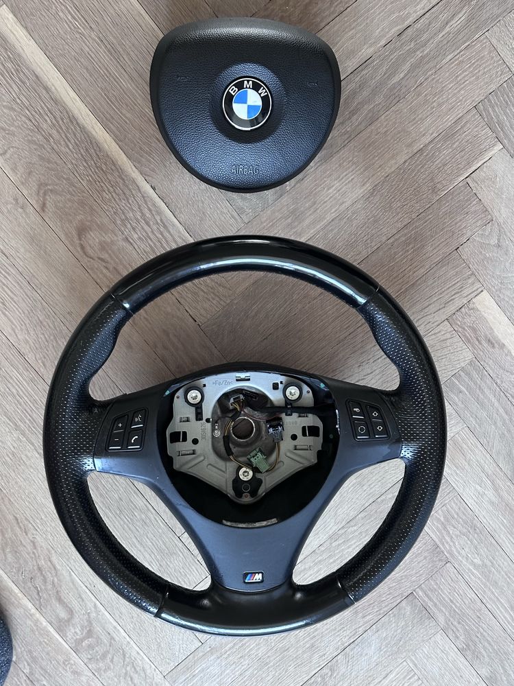 Волани М BMW E90 Е87 като нов, комплект