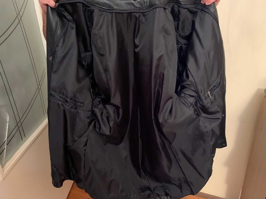 Haina piele neagra, moale, calitate exceptionala, marimea XL