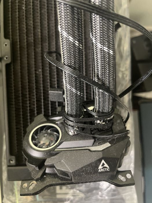 Водно охлаждане Arctic liquid freezer ll 420мм