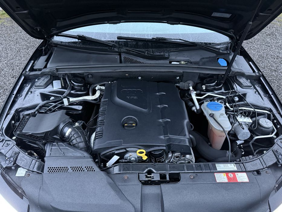 Audi a4 B8 1.8tfsi S-line 2009 berlina