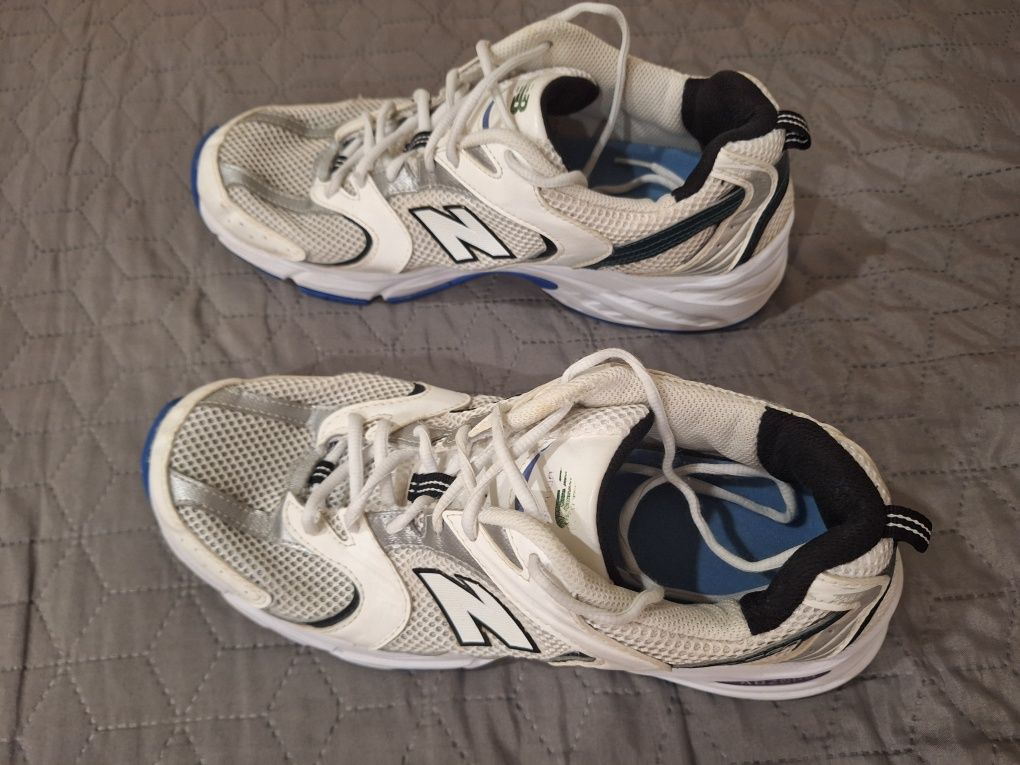 New balance обувки