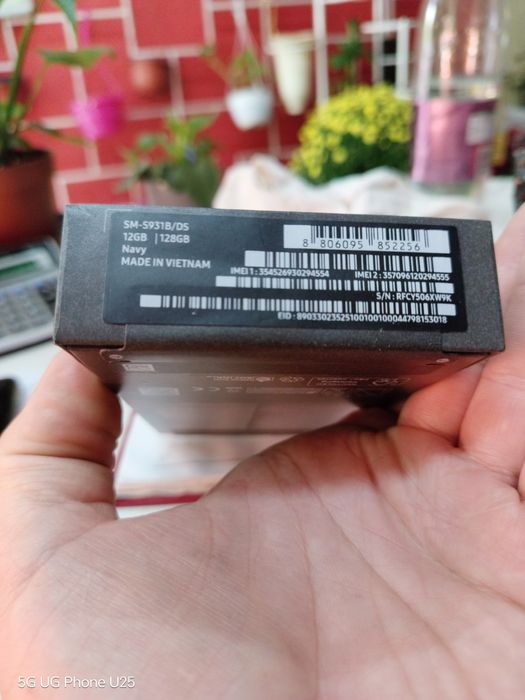 Samsung S25 ,12GB. RAM 128ROM