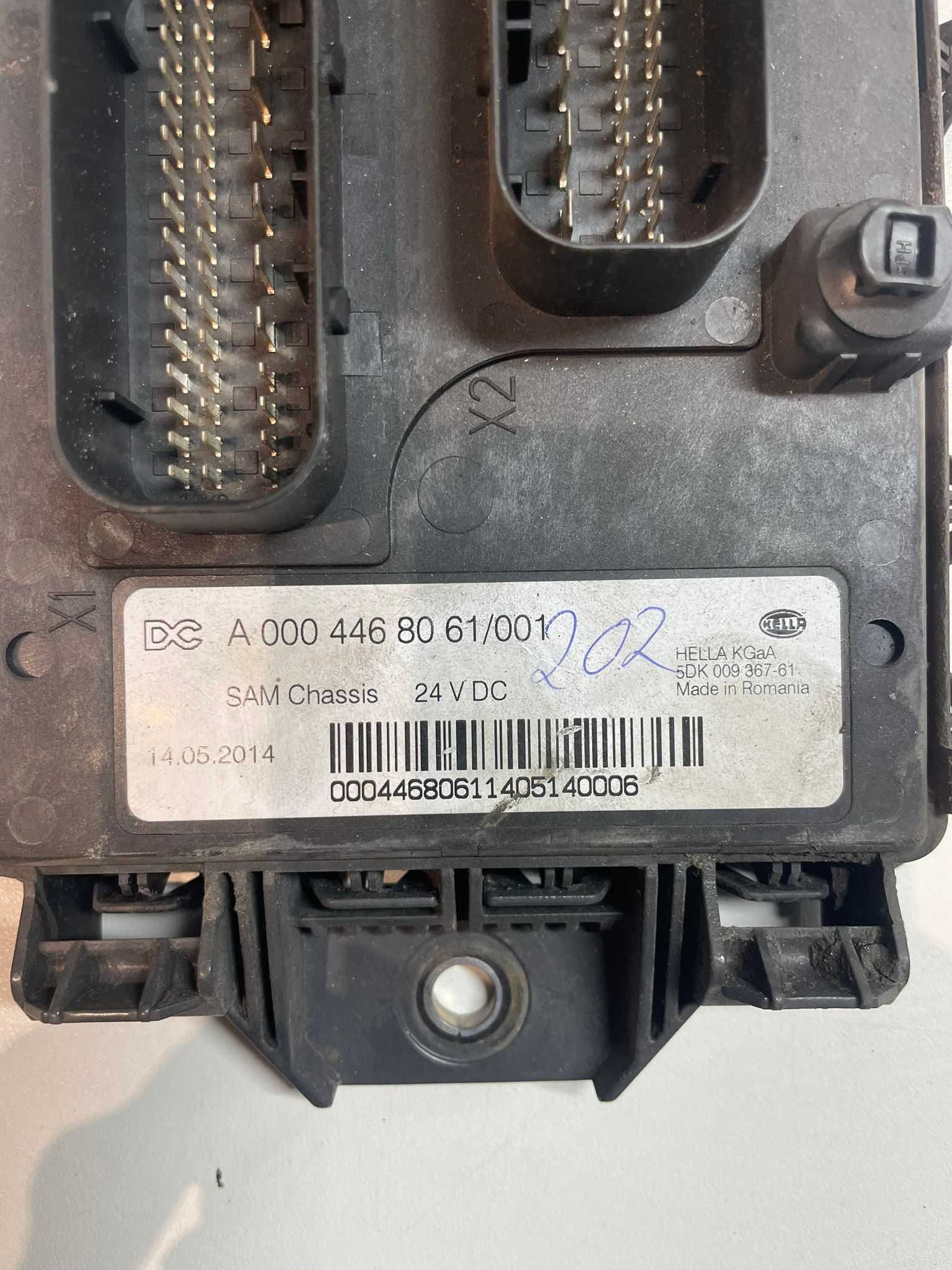 ECU Calculator SAM MERCEDES-BENZ A0004468061