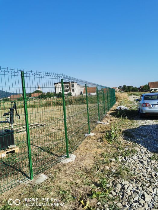 Construim garduri din plasa bordurata
