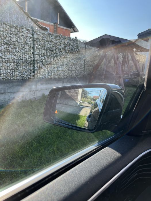 Vând  Mercedes E class
