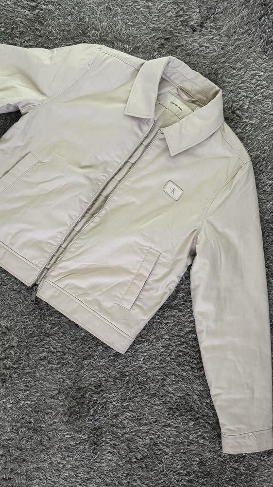 Calvin Klein яке