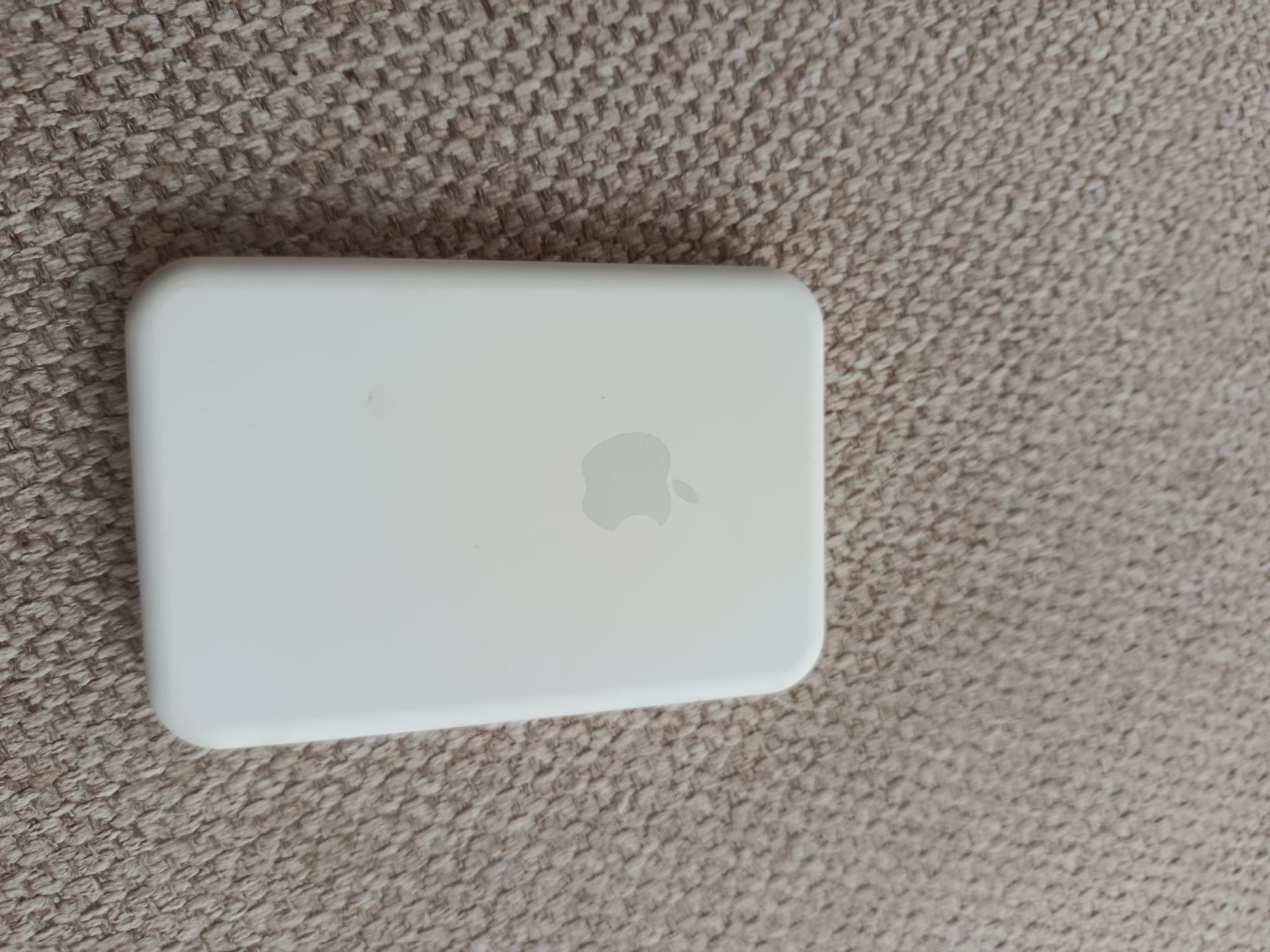 Power bank от apple apple