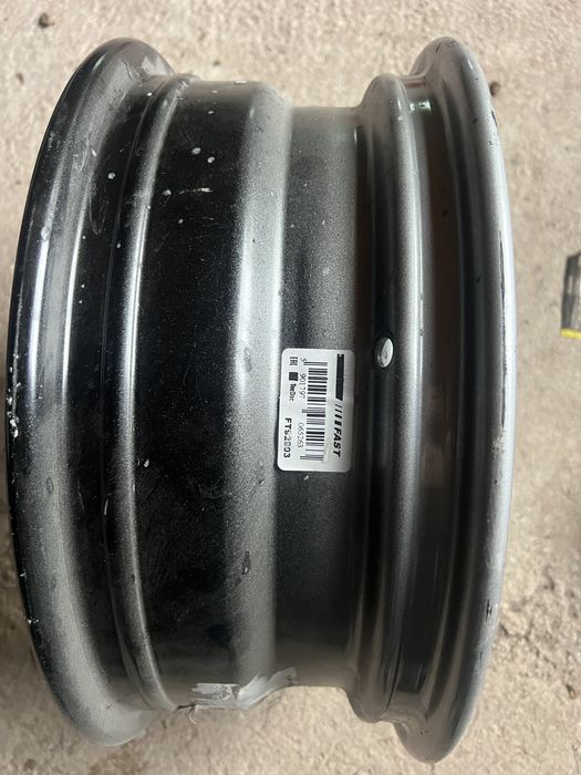 Jantă + anvelopă 225/75R/16C all seasons NOI