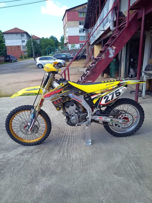 Vând Suzuki RMZ 250 cc