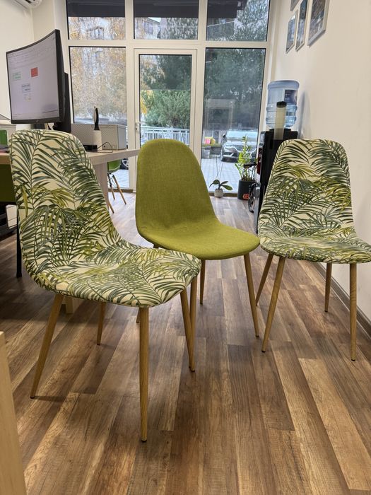 Маса и столове.