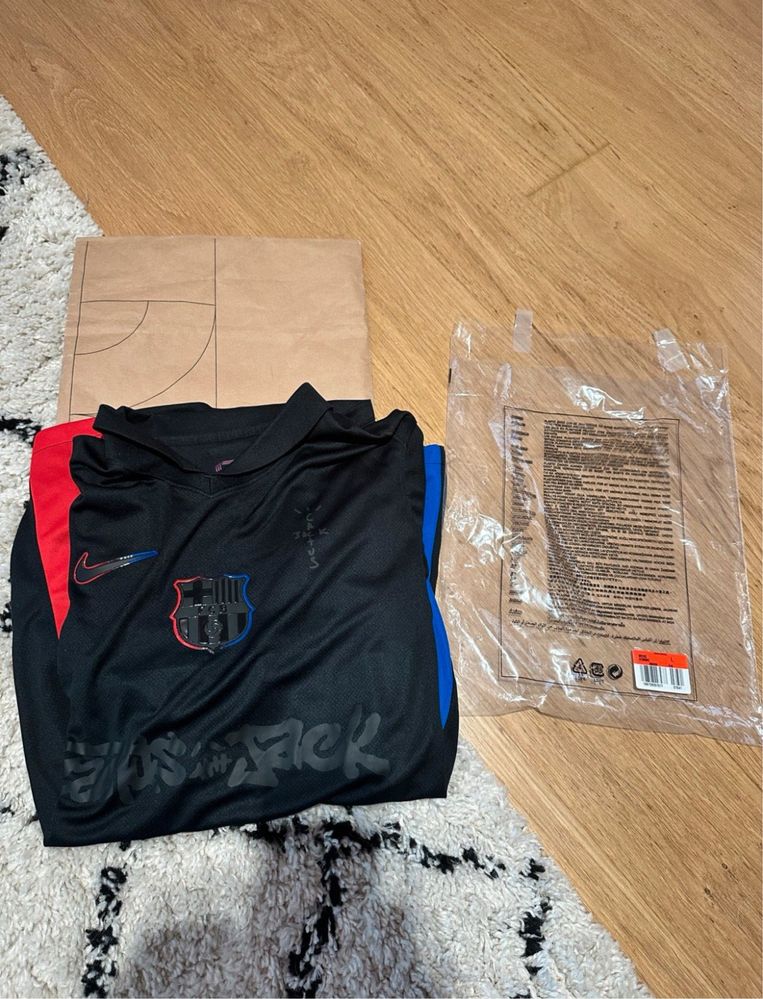 tricou barcelona x travis scott Home 24/25