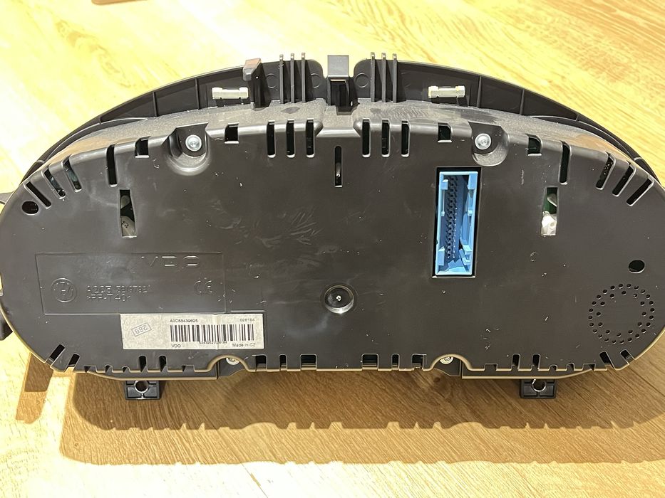 Километраж от Пасат Б7 Passat B7