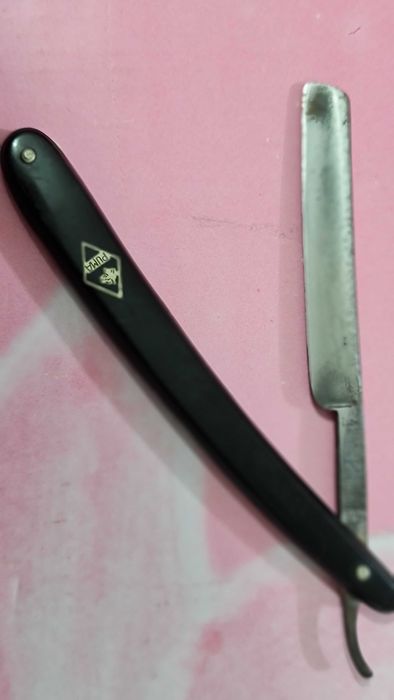 Brici Le Grelot Straight razor / Brici colectie PUMA DORKO