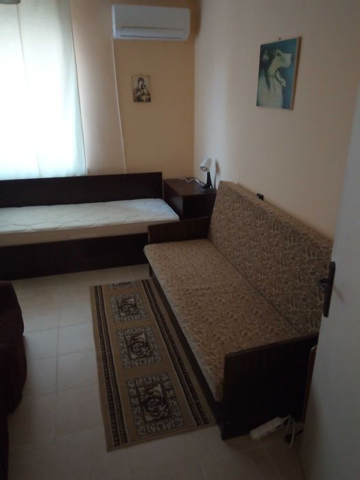 Дава се под наем Тристаен апартамент в Бургас, Възраждане - 85 кв.м за 255 € - Снимка #1