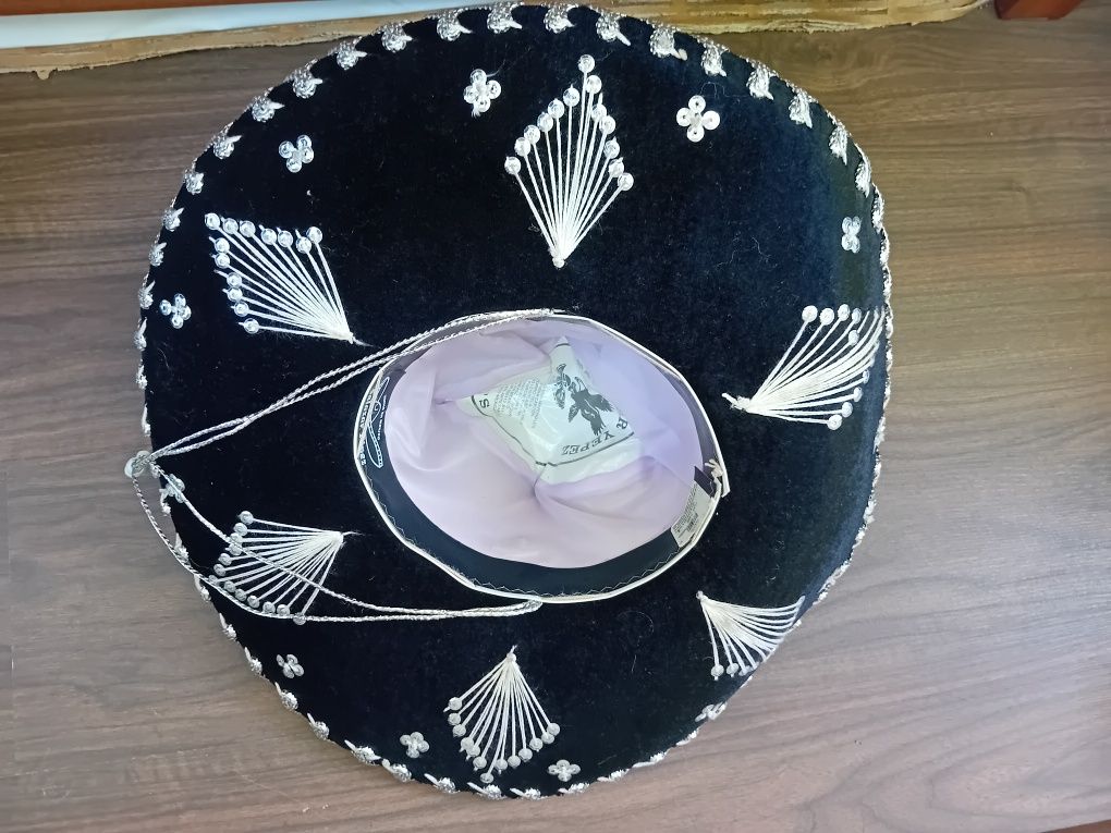 Pălărie mexicana serbari