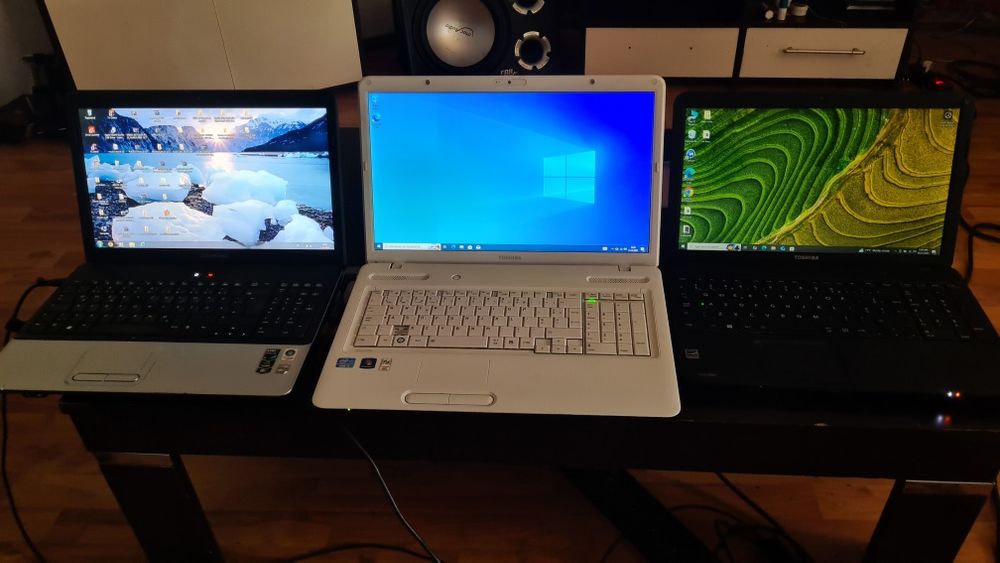 Vănd laptop Toshiba
