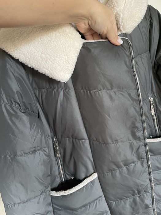 Прддам куртку зимнюю