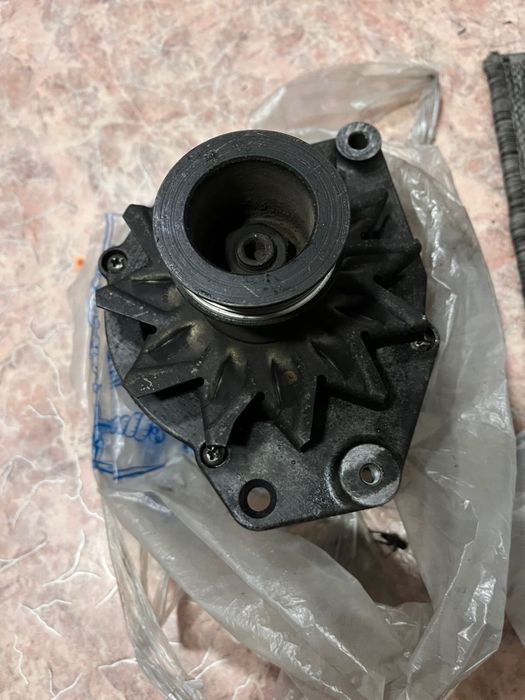 Генератор на ауди 100 с4