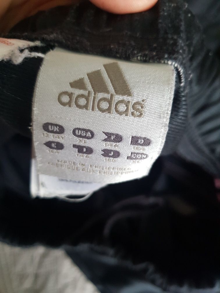 Adidas анцунг екип