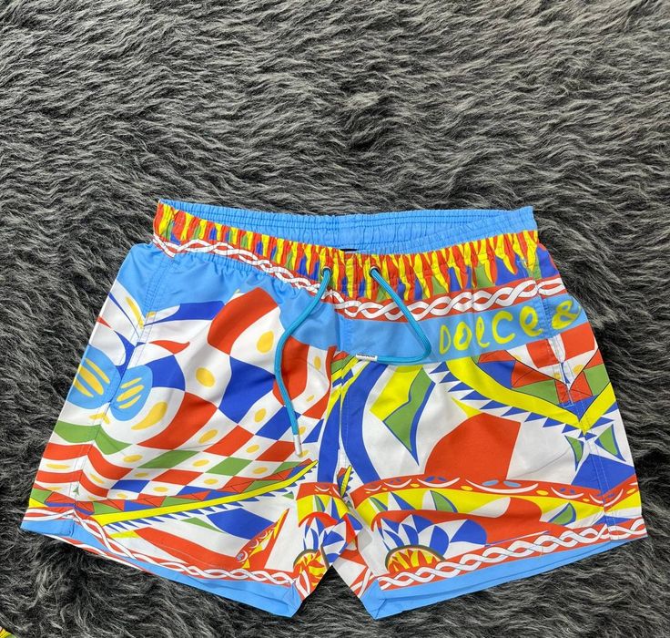 Sort / Bermude barbati.Calitate