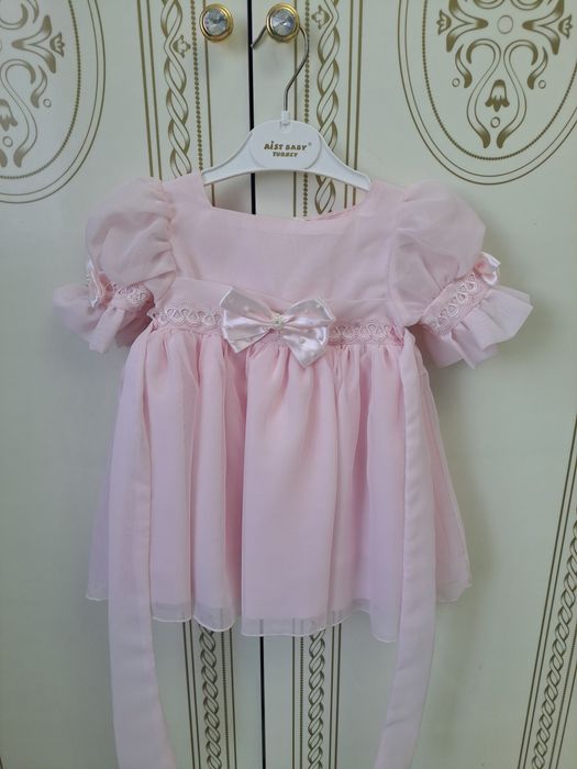 Продаётся нарядное пышное  платье.