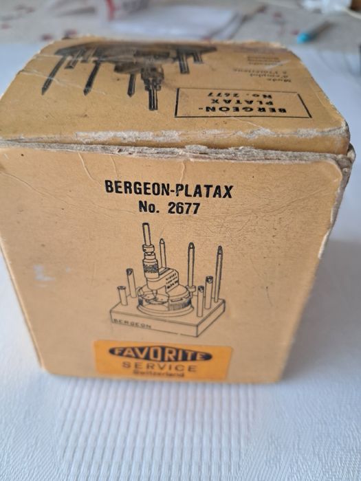 Bergeon Platax 2677- Инструмент за избиване ос на баланс